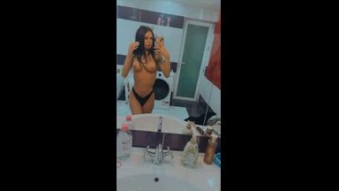 Bathroom Baddie