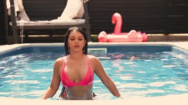 Pool party