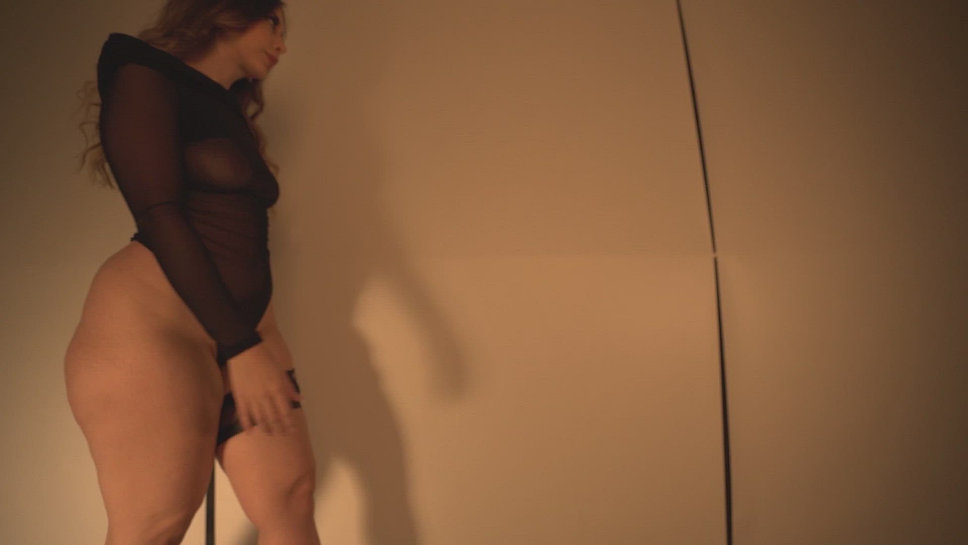 Tease ass for you! 🍑🍑🔥🔥