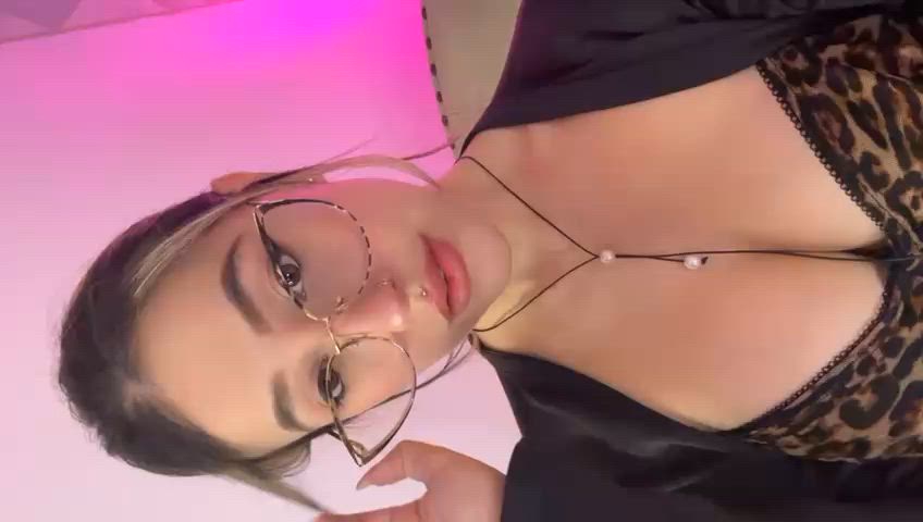 Secretary 🥵