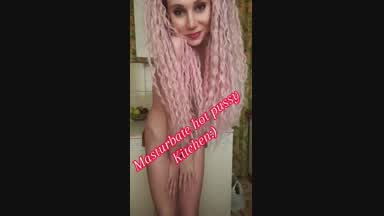 Masurbating wet and hot pussy in the kitchen!