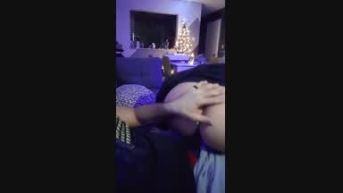 upskirt at homelooking up her ass while she works