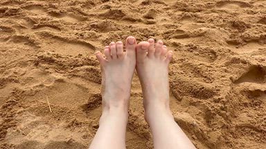 Sand feet☀️