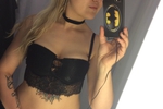 Hi)