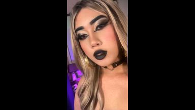 Worship me!!