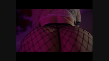 Fishnet strip 😍
