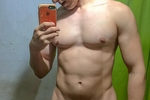 In front of the mirror! 🍆💪🏻