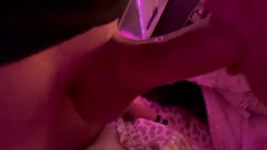 Sucking on that dick