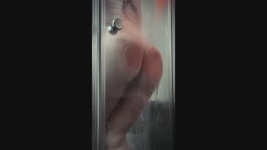 Sexy shower♥