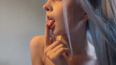 my sexy tongue >_<