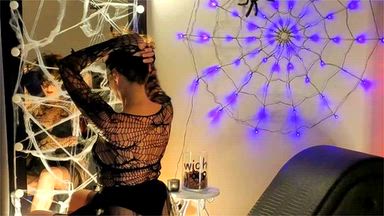 sophie โ Halloween