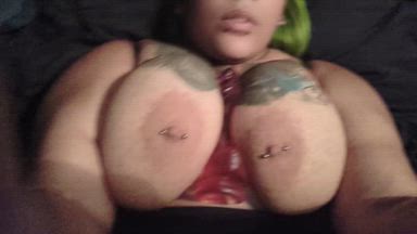 Bounce my tits