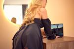 Nymphomaniac secretary