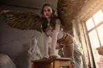 The angel wears Prada 😏