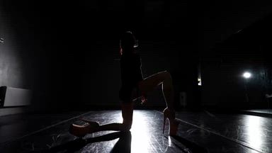 sensual dance to watch and enjoy❤