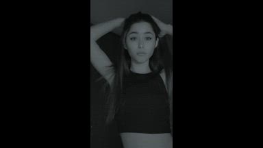 😈