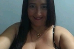 I love showing my tits in the air