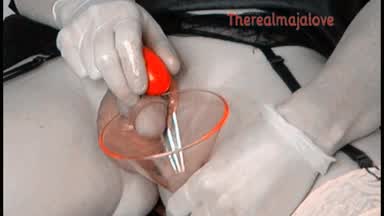Cuming in my cum cup