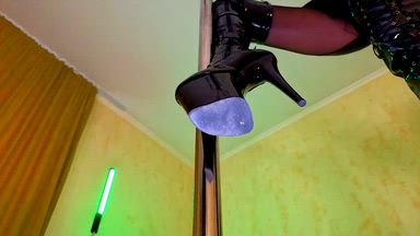 The most delicious angle for my heels