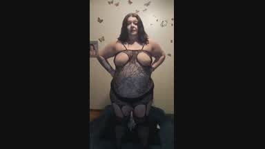 Mrandmrsfucks4u2