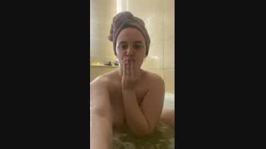 playing with pussy in the bath