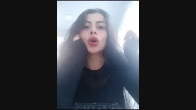 <3