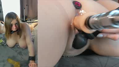 Cumming hard from Domi