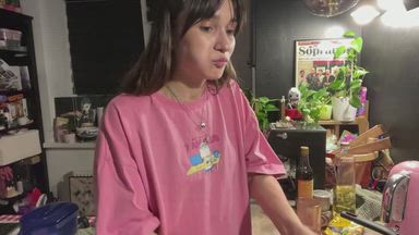 me 7 - Hi there! My name is Sofia💮
