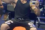 Biceps in gym