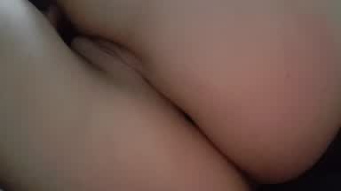 Selfie Style Pussy Flash (38 secs)