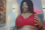 tits mom