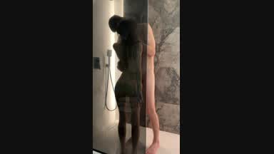 Hot sex like steam in the shower with cum on face