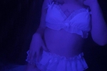 <3