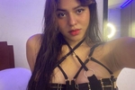 <3
