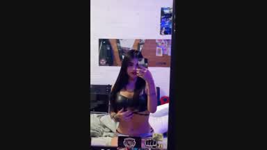 Me💋