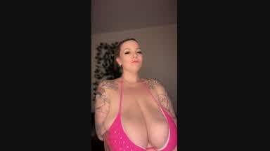 Bouncing Boobs