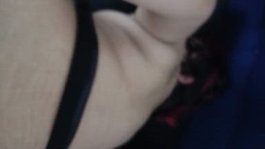 spits semen with her ass