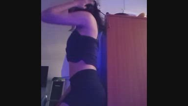 amy lennox โ Dancing ammy