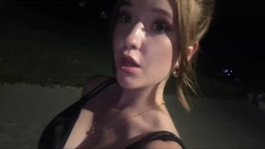 lovely lipsing