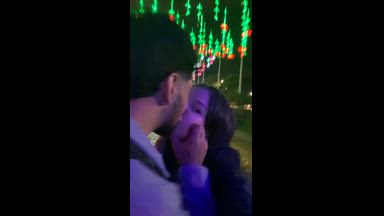 kisses in the city