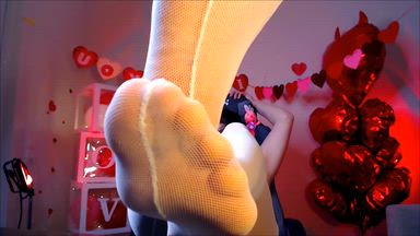 ivory footjob