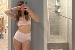 so many sexy outfits