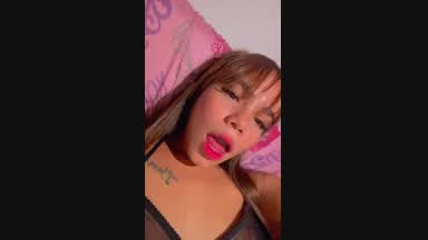 😝😝