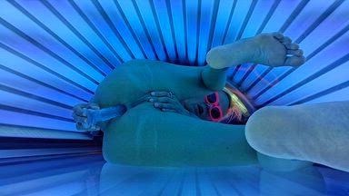 brittney — Anal At The Tanning Salon!