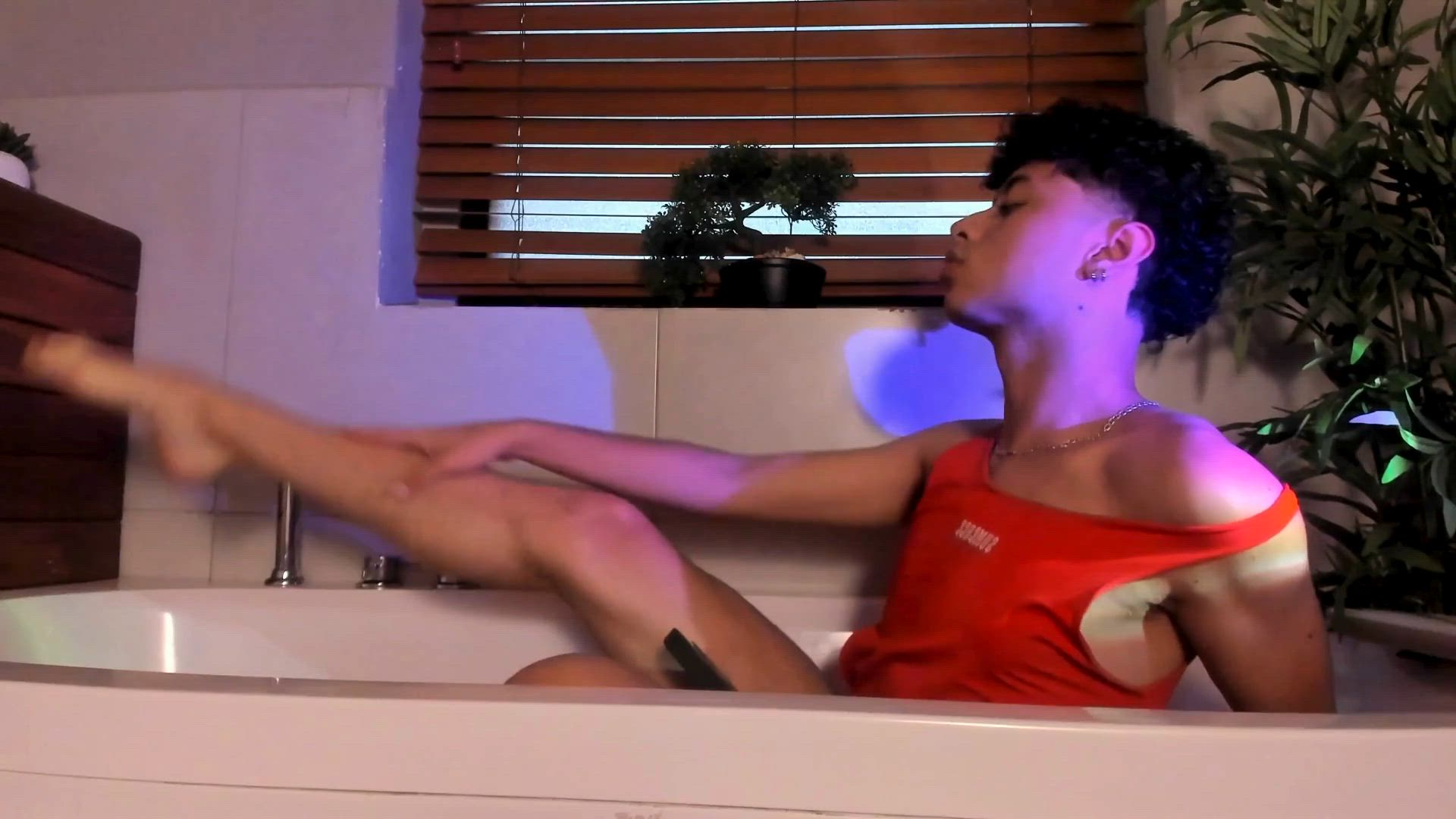 tease you ♥