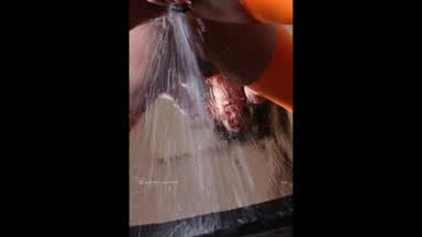 Mirror Squirt Extreme Flood
