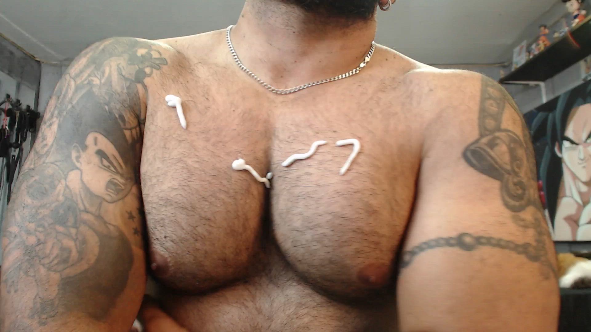 sexy chest 🥵