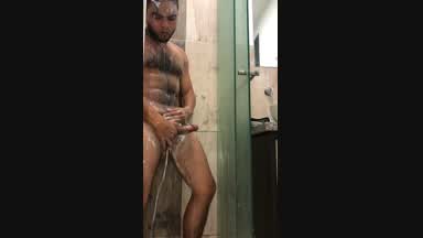 Handjob without milk in the shower