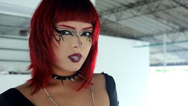 Adore your mistress