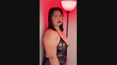 I WANT SEDUCE YOU WITH MY HOT AND SEXY BODY